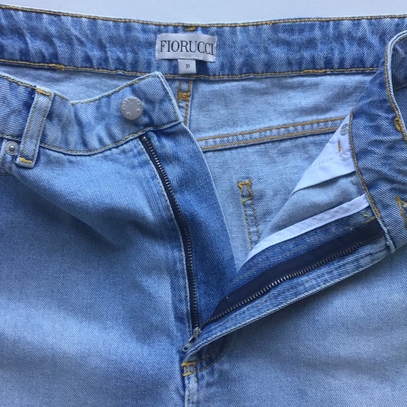 Fiorucci angels denim shorts in light vintage - Picture 13 of 16